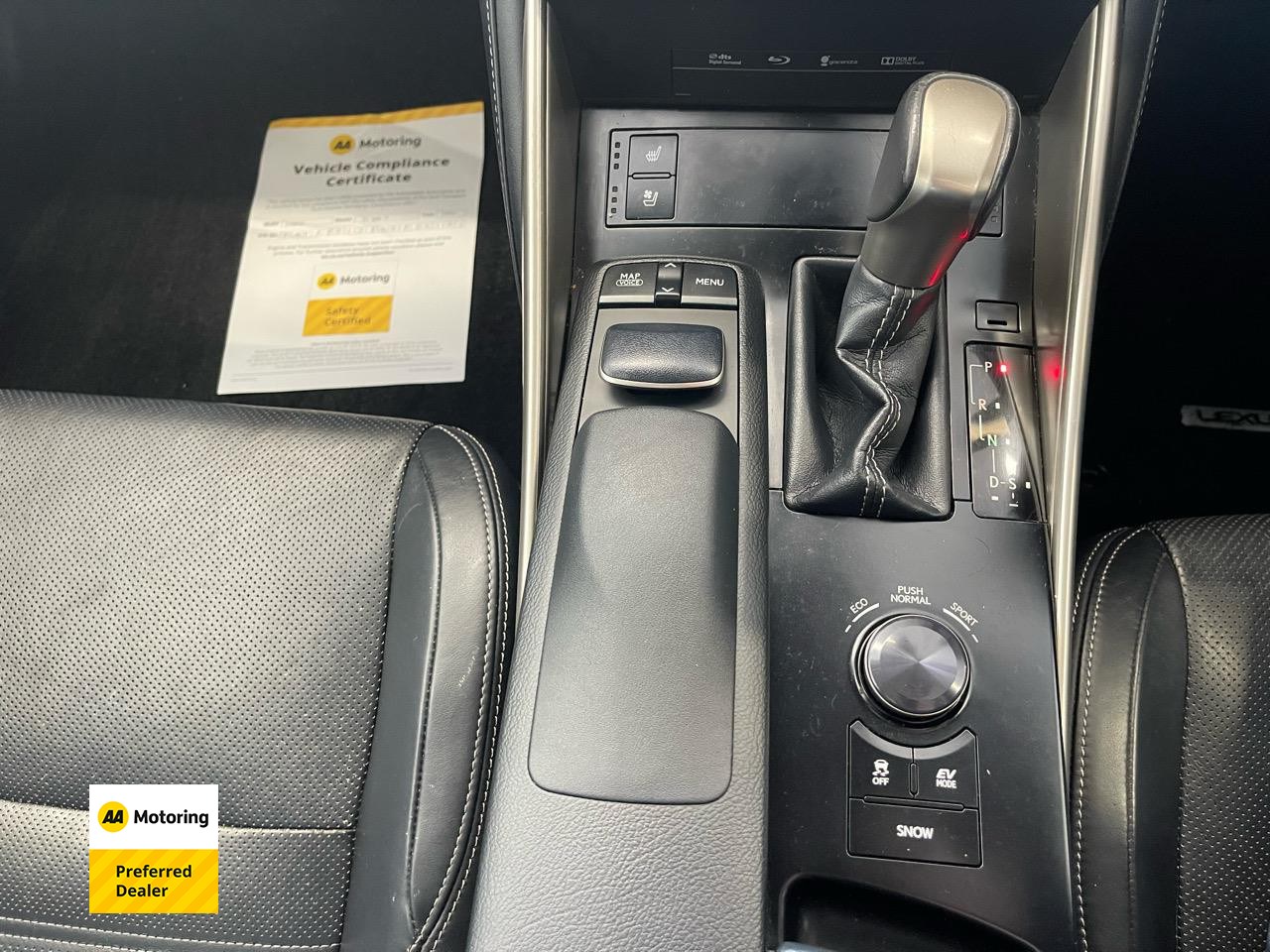 2014 Lexus IS 300h