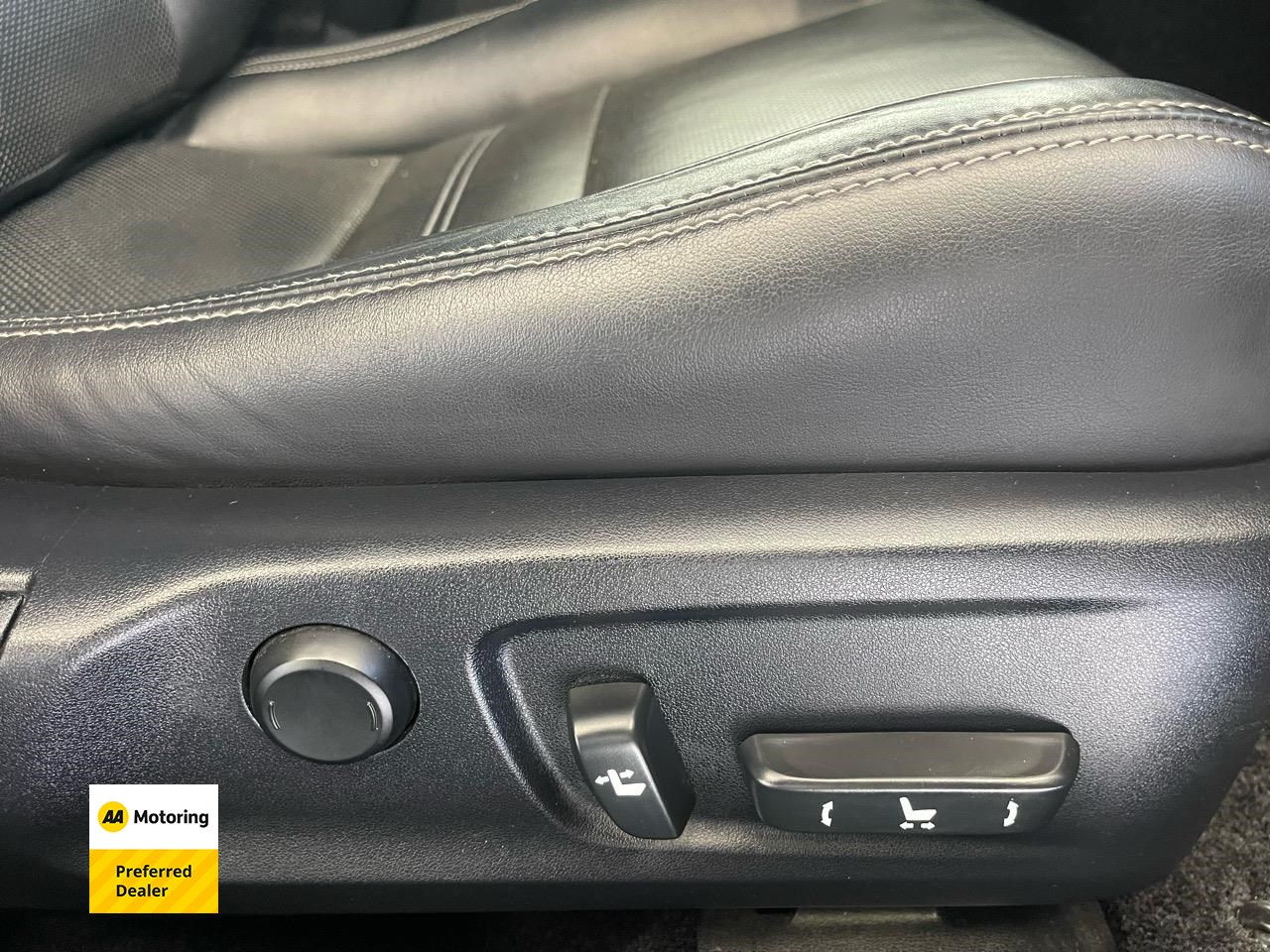 2014 Lexus IS 300h