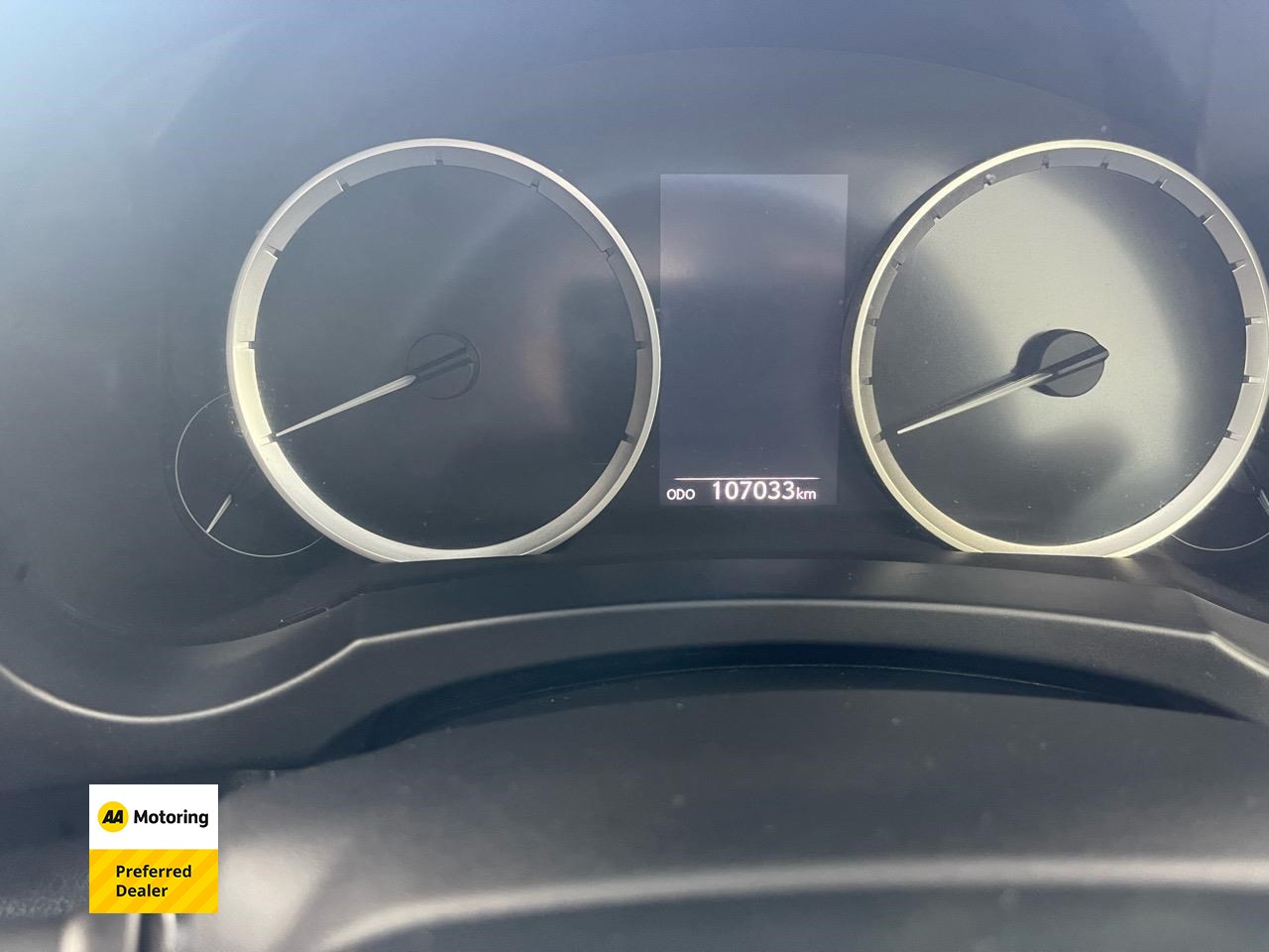 2014 Lexus IS 300h
