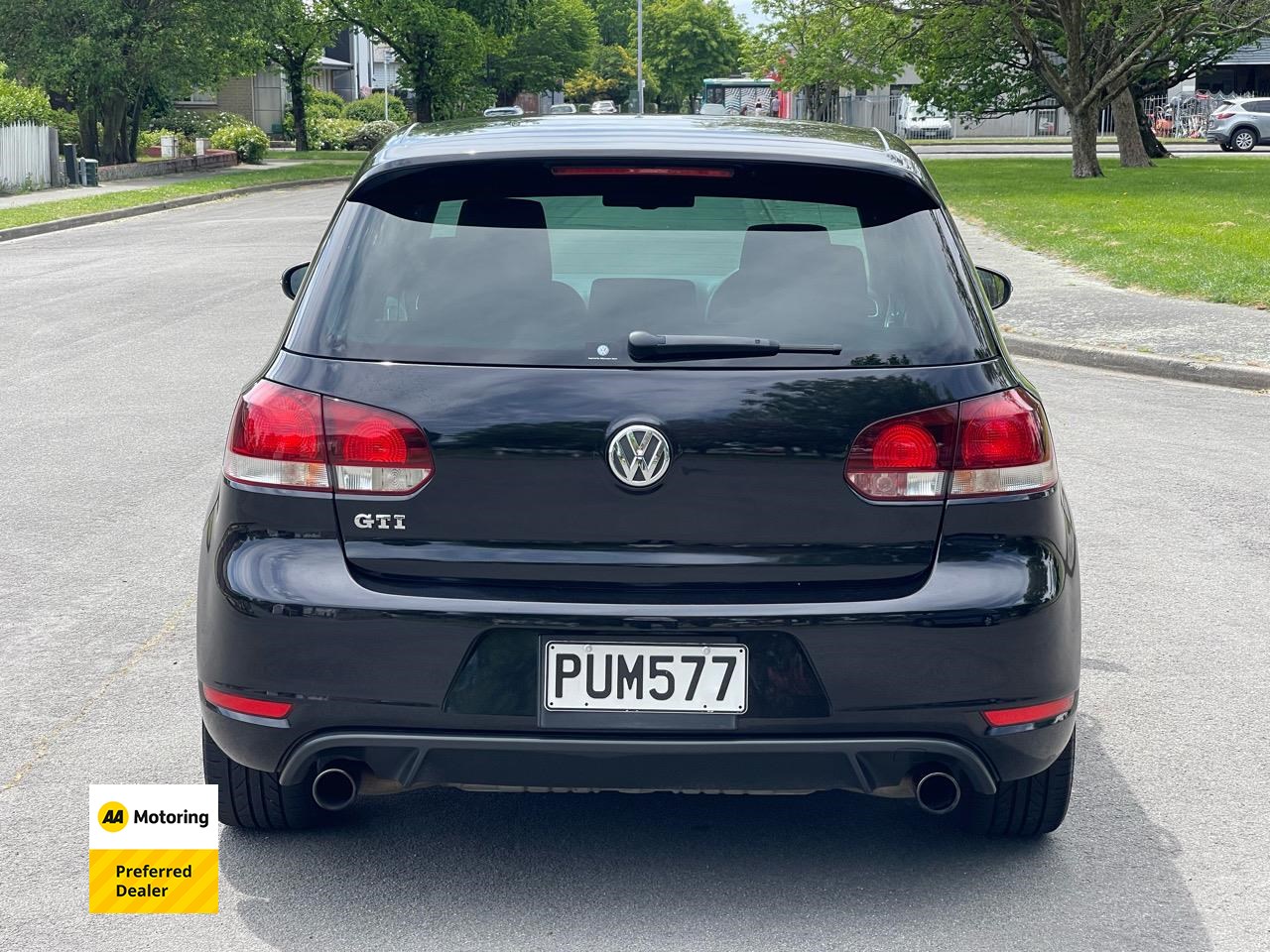 2011 Volkswagen GOLF