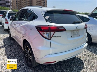 2016 Honda Vezel - Thumbnail