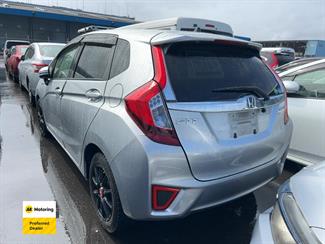 2015 Honda FIT - Thumbnail