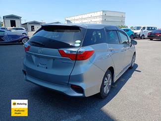 2016 Honda Shuttle - Thumbnail