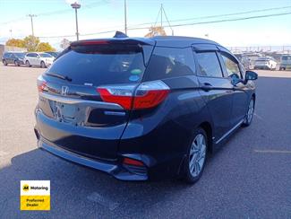 2016 Honda Shuttle - Thumbnail
