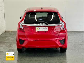 2016 Honda FIT - Thumbnail