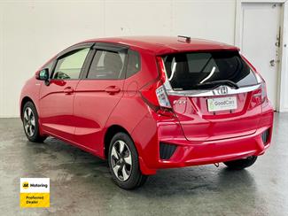 2016 Honda FIT - Thumbnail