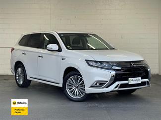 2018 Mitsubishi OUTLANDER - Thumbnail
