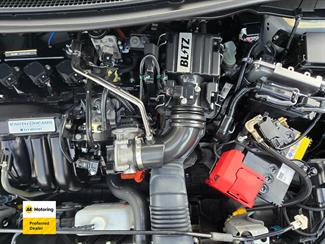 2015 Honda GRACE - Thumbnail