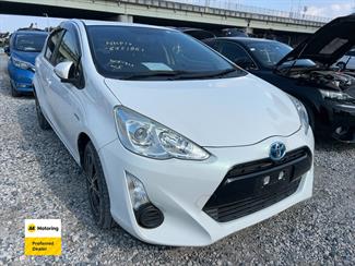 2016 Toyota AQUA - Thumbnail