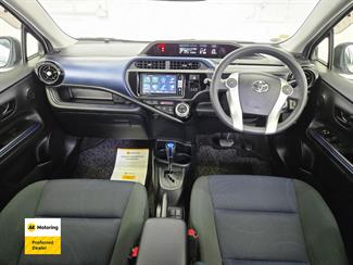 2016 Toyota AQUA - Thumbnail