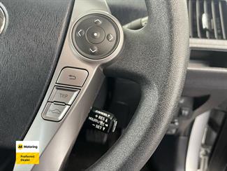 2018 Toyota PRIUS - Thumbnail