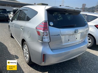 2018 Toyota PRIUS - Thumbnail