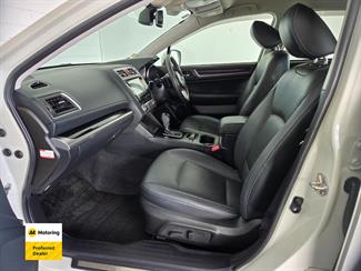 2015 Subaru OUTBACK - Thumbnail