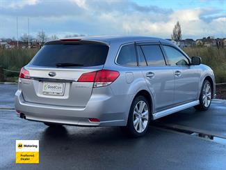 2013 Subaru Legacy - Thumbnail
