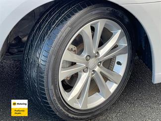 2013 Subaru Legacy - Thumbnail