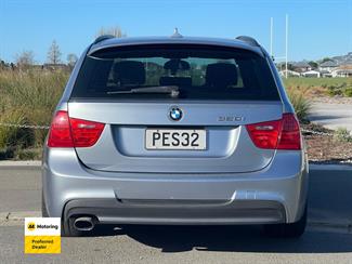 2010 BMW 320i - Thumbnail