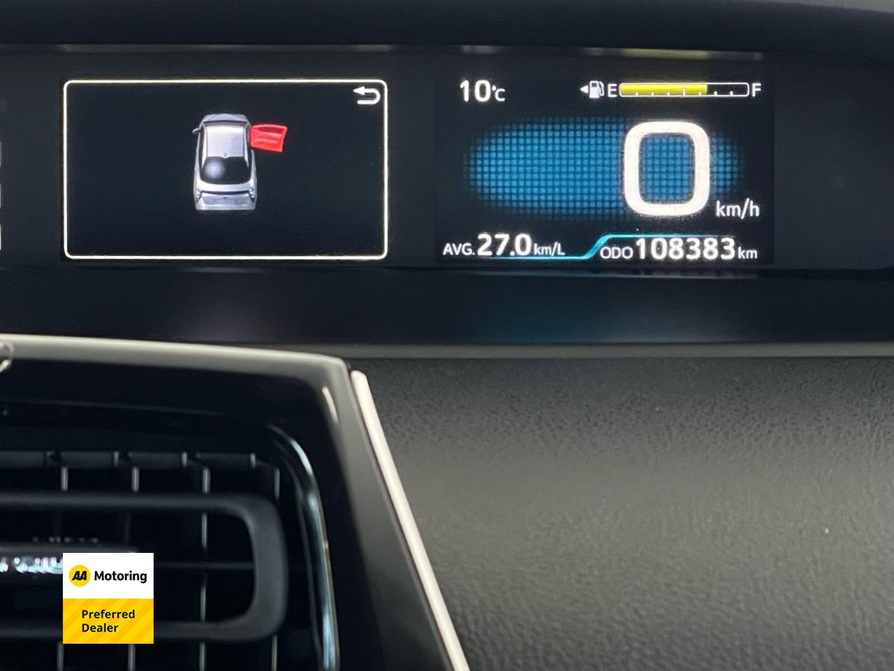 2018 Toyota PRIUS