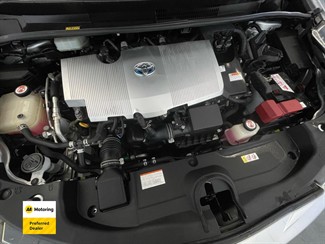 2018 Toyota PRIUS - Thumbnail