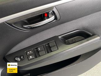 2014 Suzuki Swift - Thumbnail
