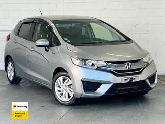 2014 Honda FIT - Thumbnail