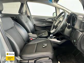 2014 Honda FIT - Thumbnail