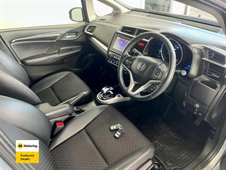 2014 Honda FIT - Thumbnail