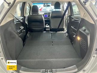 2014 Honda FIT - Thumbnail