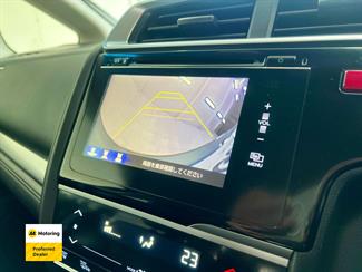 2014 Honda FIT - Thumbnail