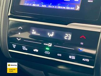 2014 Honda FIT - Thumbnail