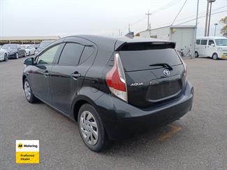 2015 Toyota AQUA - Thumbnail