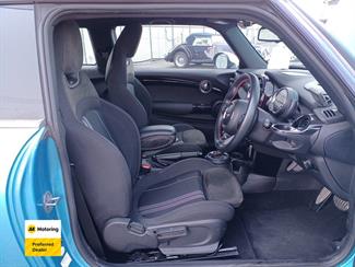2016 Mini Cooper - Thumbnail