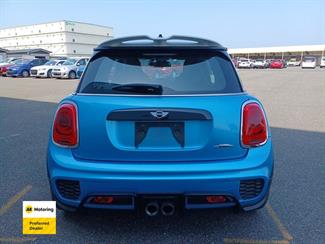 2016 Mini Cooper - Thumbnail
