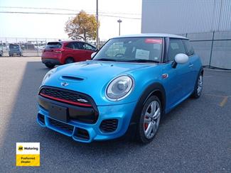 2016 Mini Cooper - Thumbnail