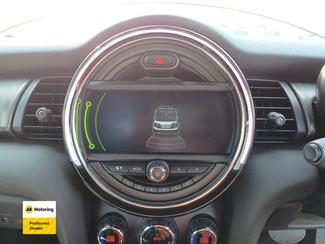 2017 Mini Cooper - Thumbnail