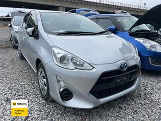 2015 Toyota AQUA - Thumbnail