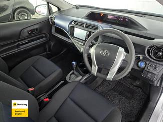 2015 Toyota AQUA - Thumbnail