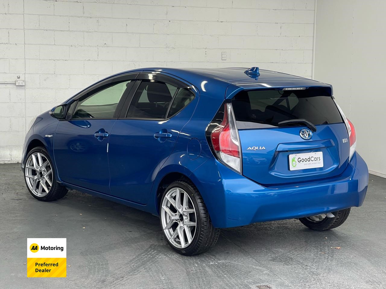 2015 Toyota AQUA