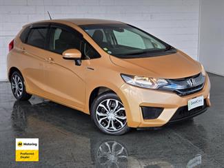 2014 Honda FIT - Thumbnail