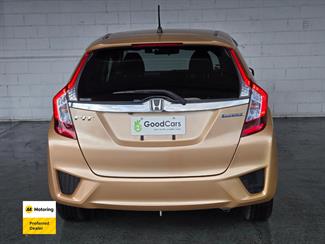 2014 Honda FIT - Thumbnail