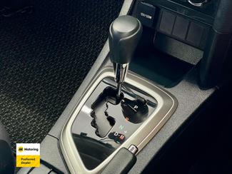 2013 Toyota AURIS - Thumbnail