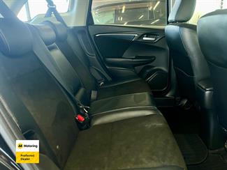 2016 Honda Shuttle - Thumbnail
