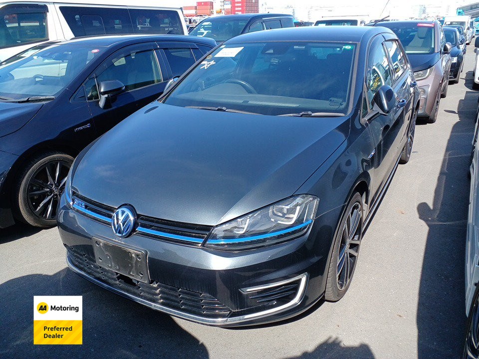 2015 Volkswagen GOLF