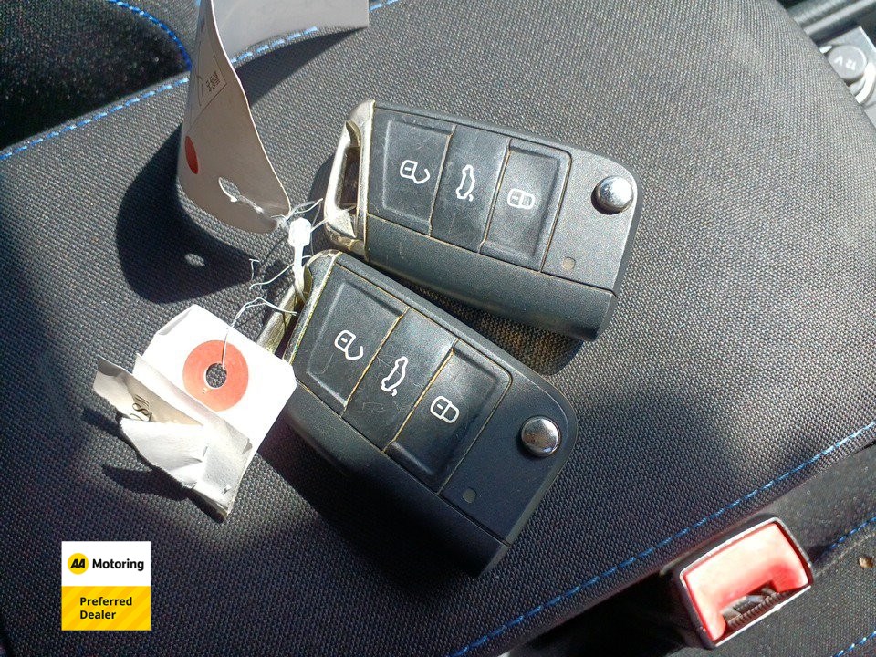 2015 Volkswagen GOLF