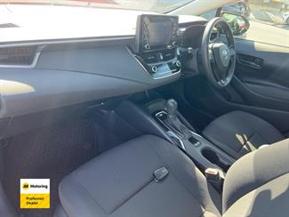 2020 Toyota COROLLA - Thumbnail