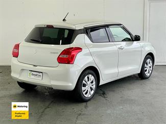 2018 Suzuki Swift - Thumbnail