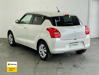 2018 Suzuki Swift - Thumbnail