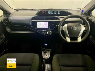 2016 Toyota AQUA - Thumbnail