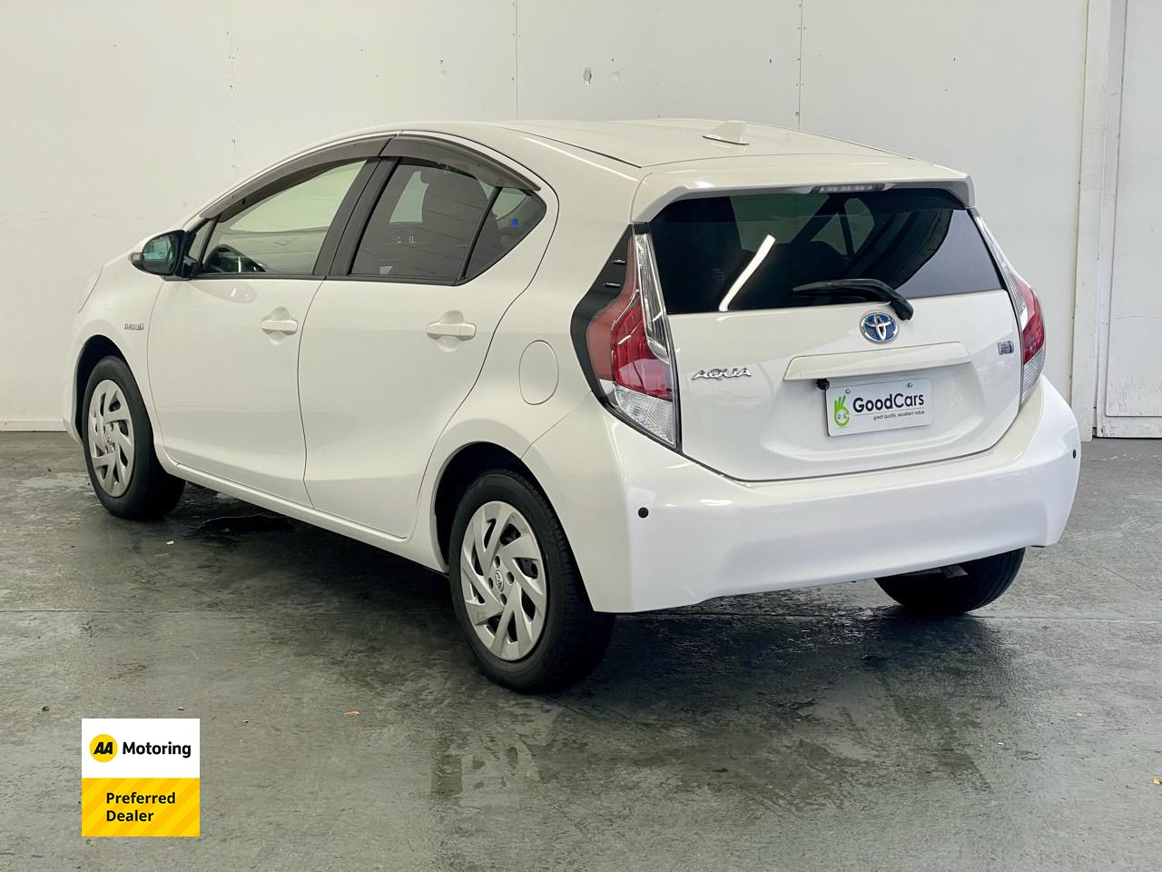 2016 Toyota AQUA