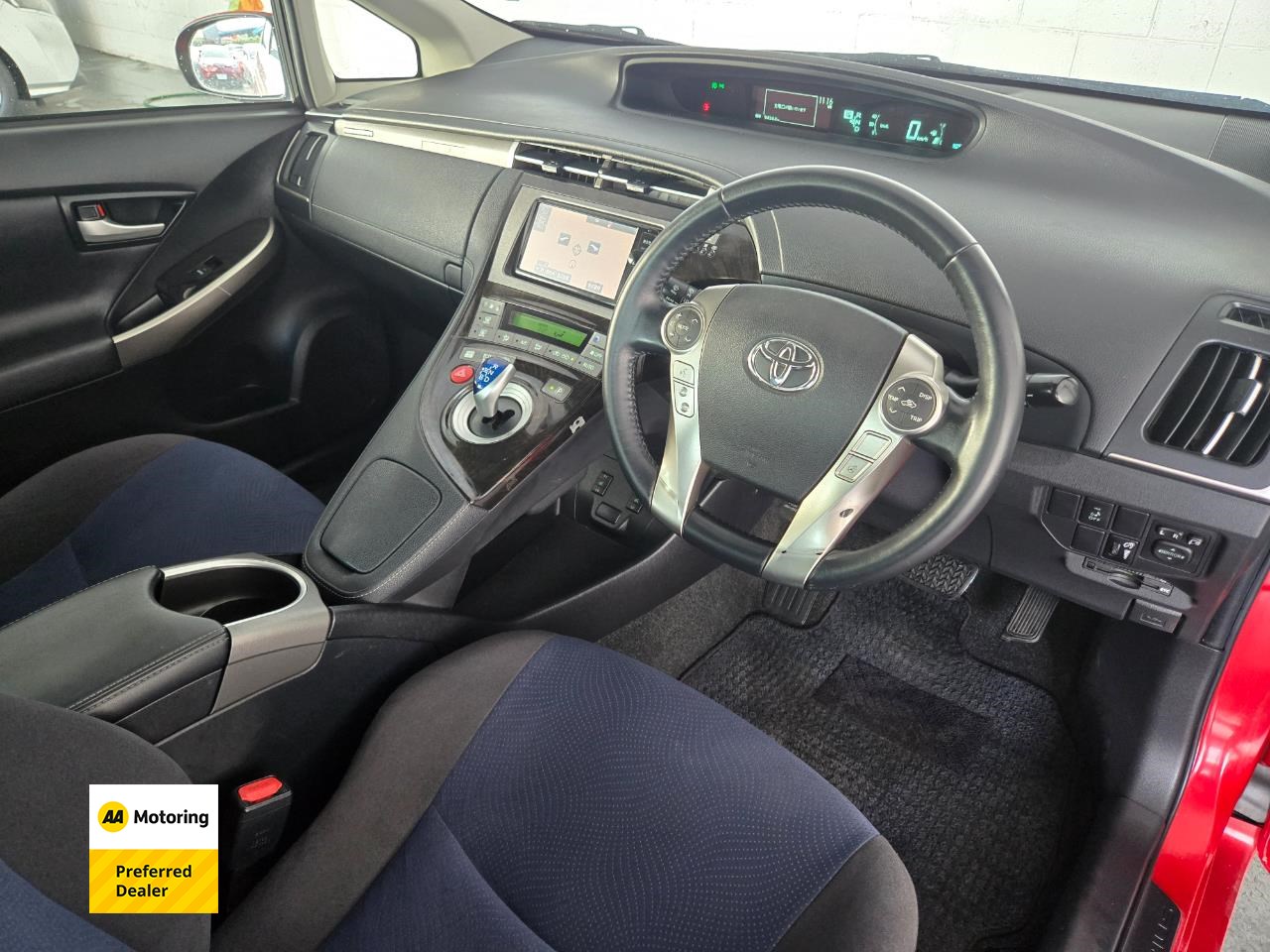 2014 Toyota PRIUS
