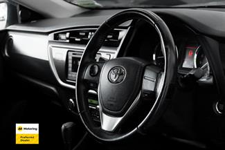 2014 Toyota AURIS - Thumbnail